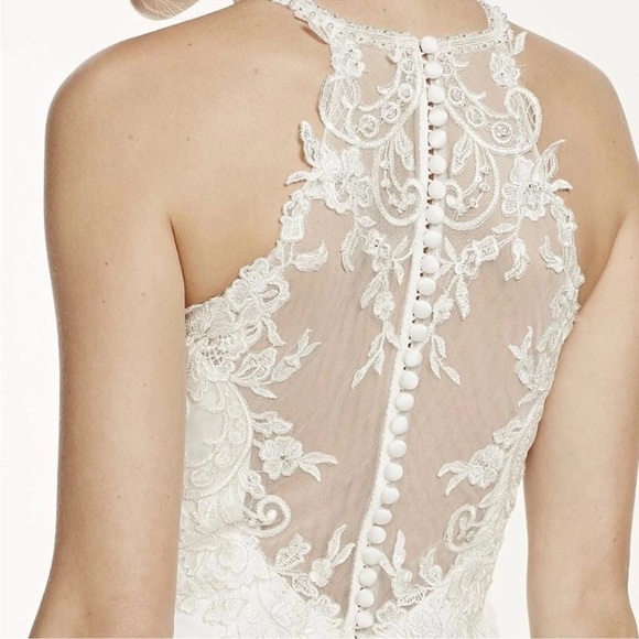 NWT David's Bridal JEWEL Illusion Halter Lace Wedding Dress in Soft White Sz. 10 - Picture 8 of 15